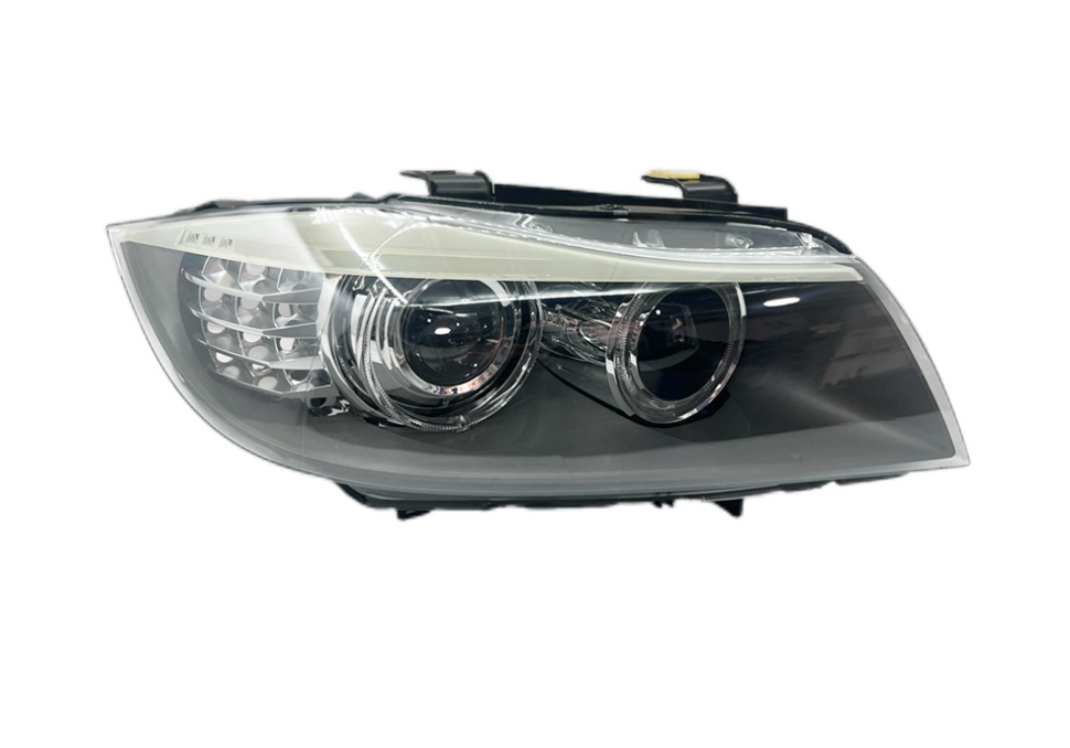 Par de Faróis HID Xenon - BMW Série 3 E90/E91 (2004-2011) - Led Line BR Parts